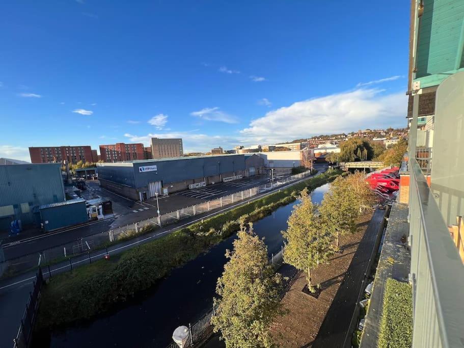 Lincoln View Sleeps 4 Balcony Self Check-In Apartamento Exterior foto